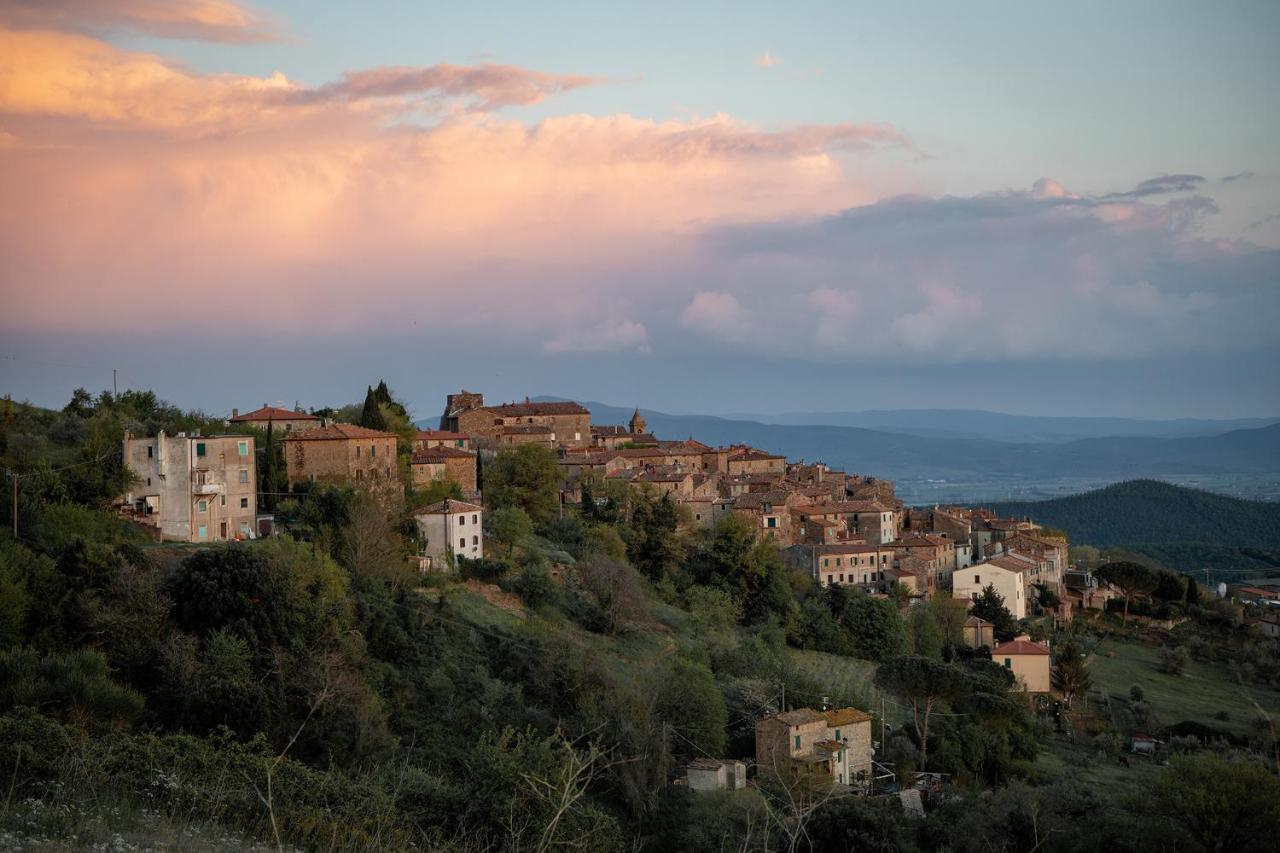 La Fattoria Di Frühstückspension